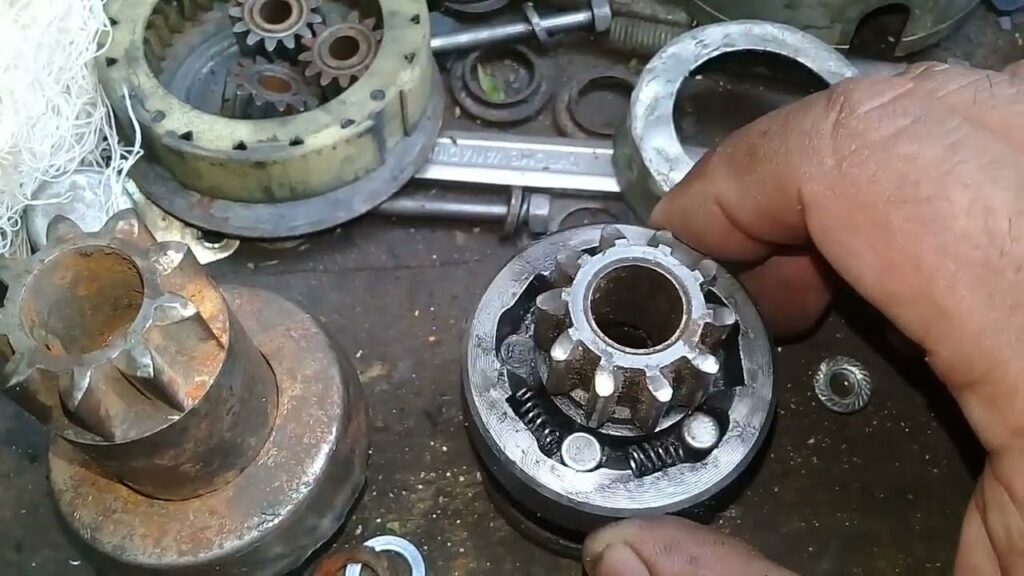 ¡Descubre cómo reparar el Bendix del motor de arranque!